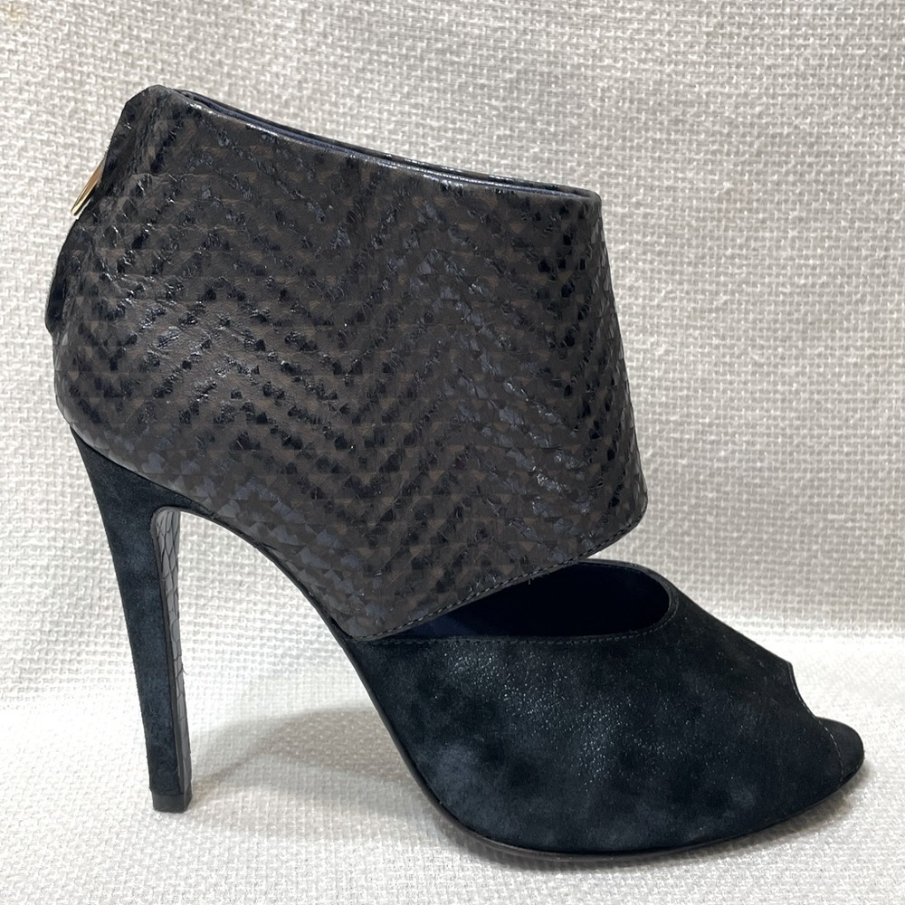 Valentina Rangoni stiletto booties